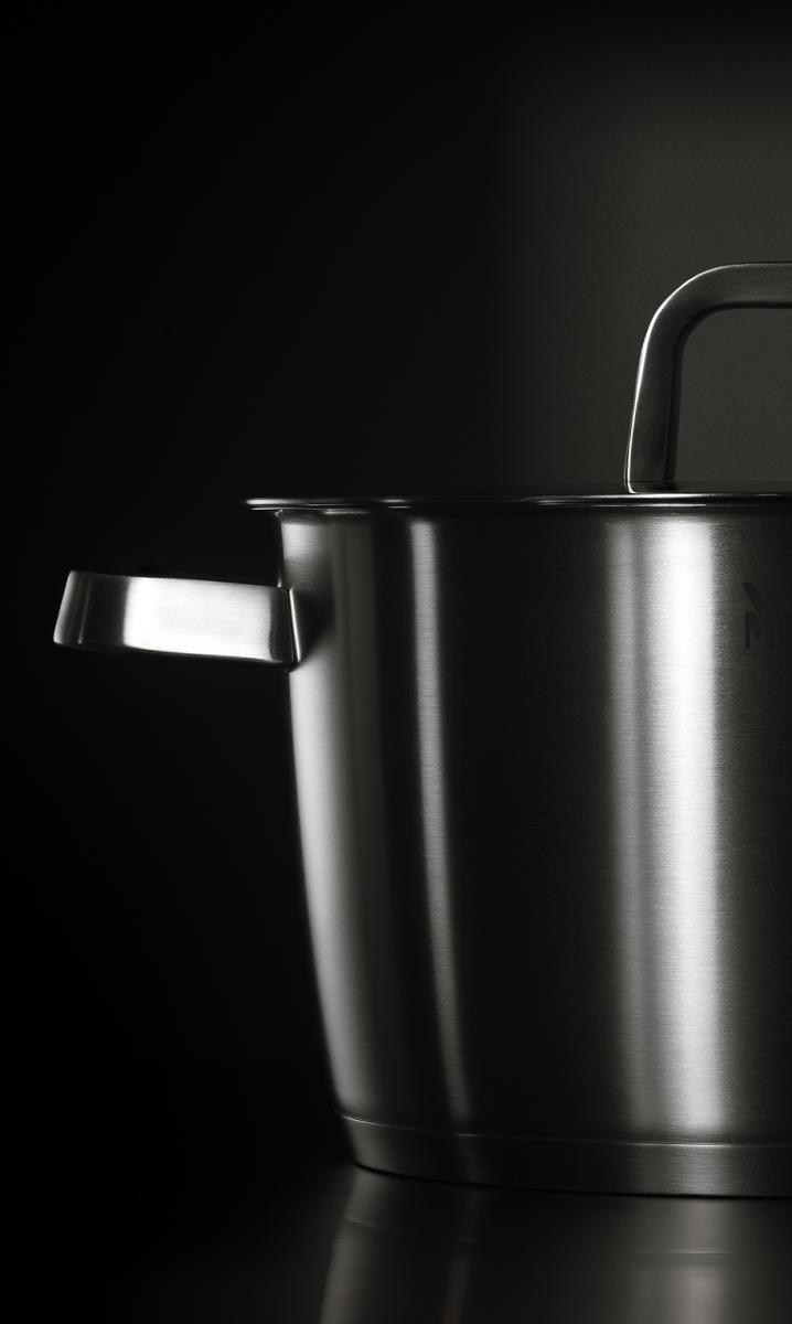 Stainless steel cooking pot, side view